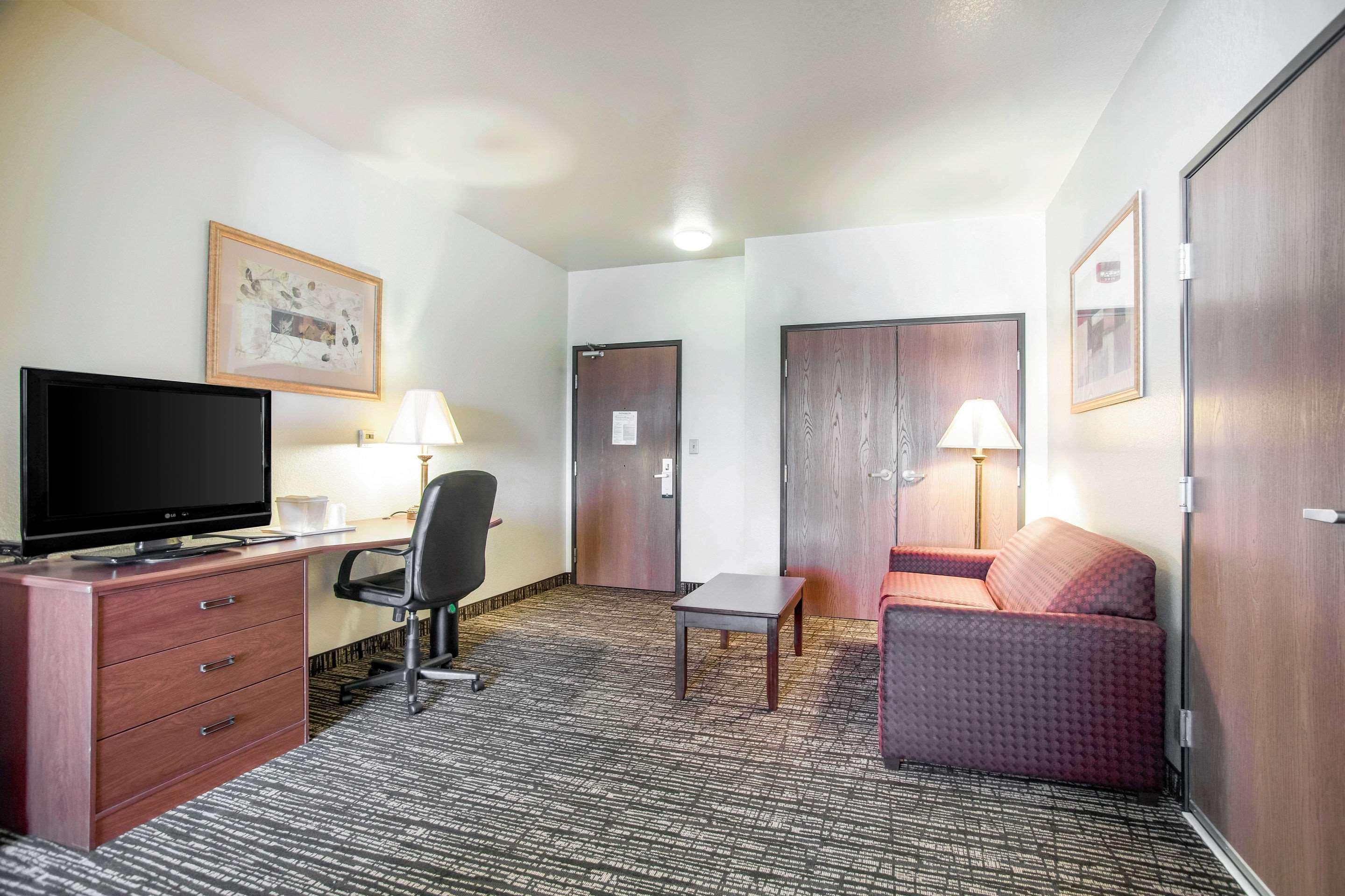 Quality Inn Parsons North Eksteriør bilde