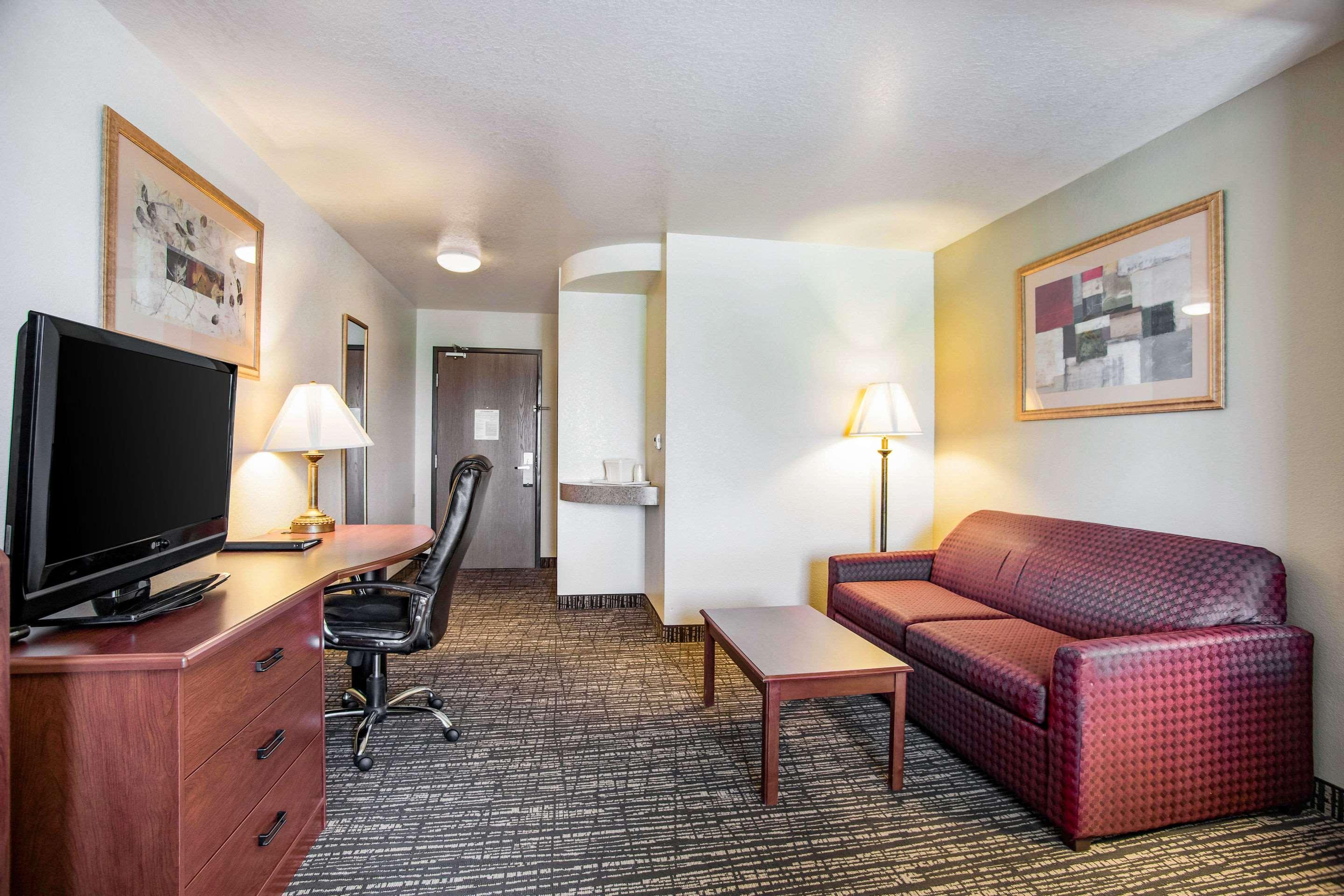 Quality Inn Parsons North Eksteriør bilde